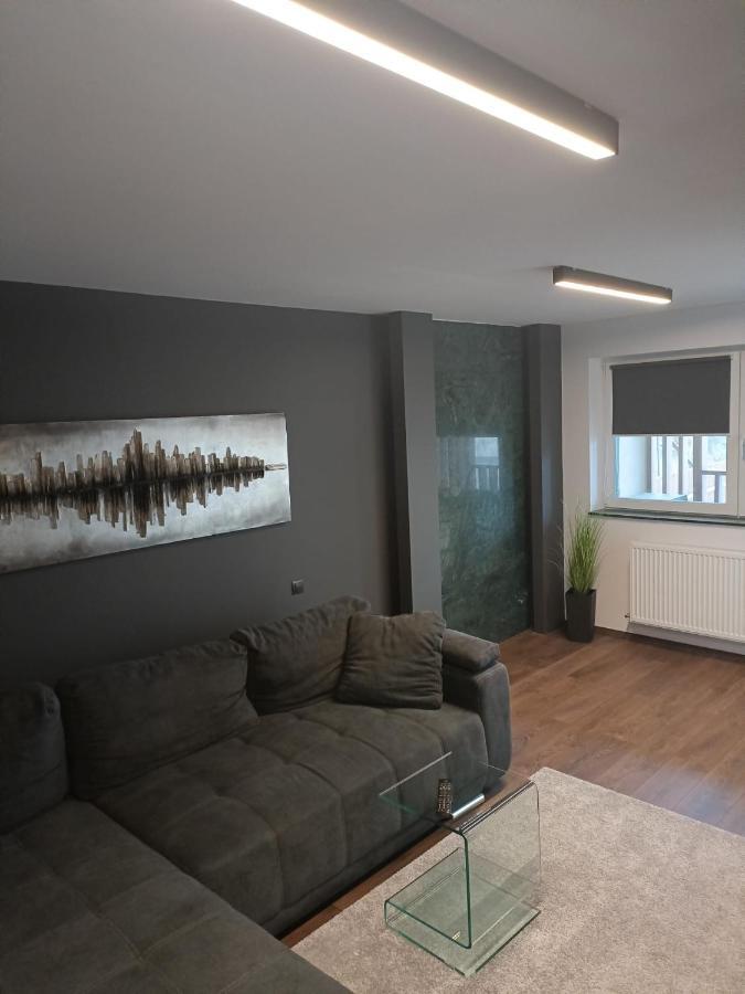 New Apartment Apartament Modern Recent Construit Modern Ujepitesu Tarsashazi Lakresz Меркуря-Чук Экстерьер фото
